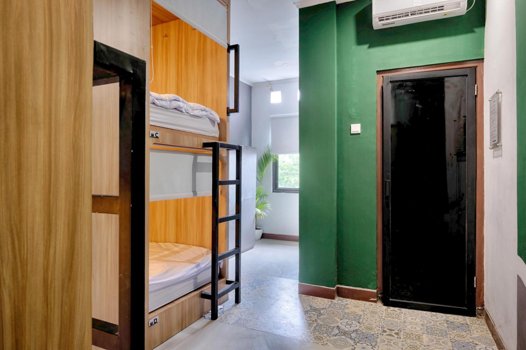 Hubs Hostel Yogyakarta Eksteriør bilde