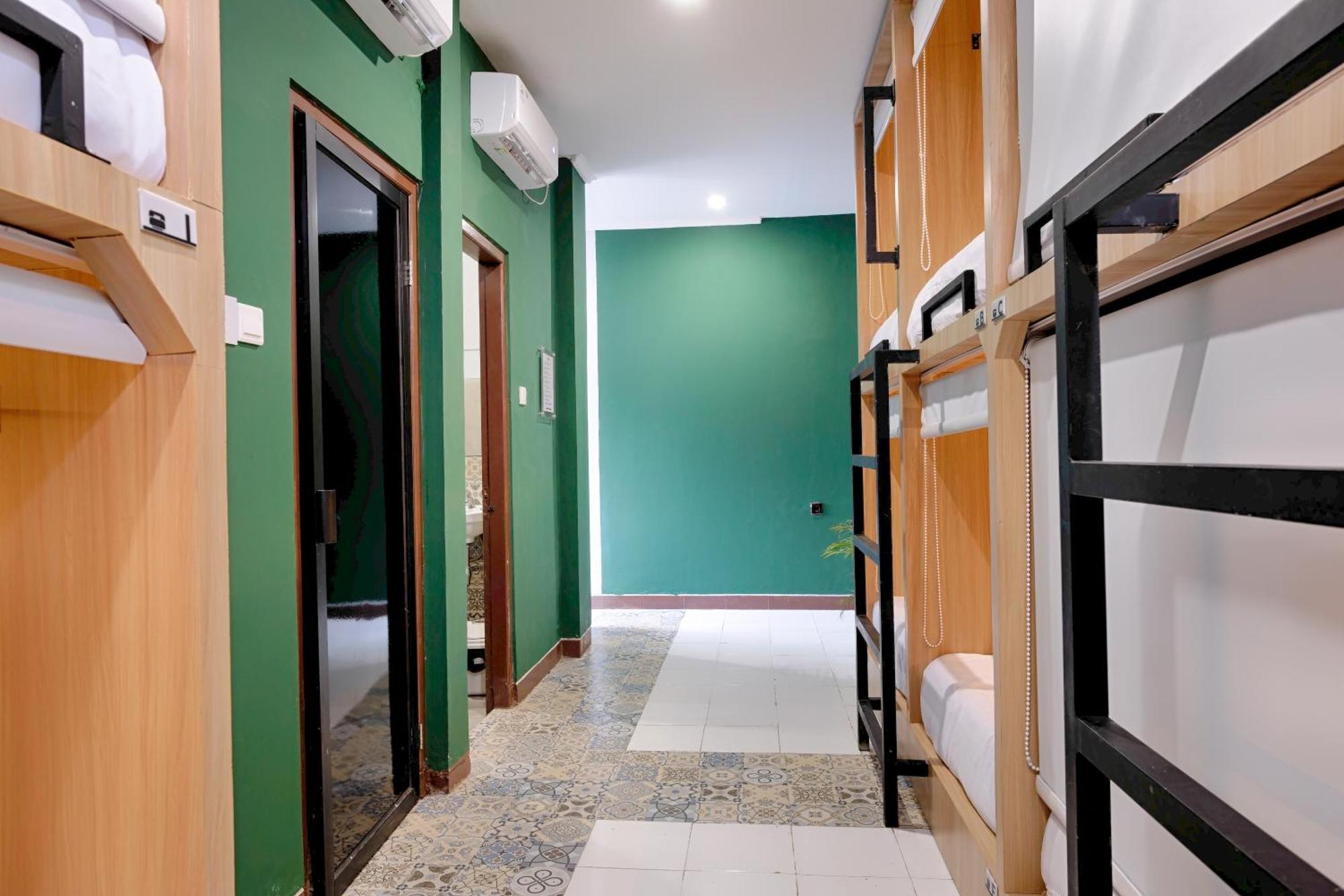 Hubs Hostel Yogyakarta Eksteriør bilde